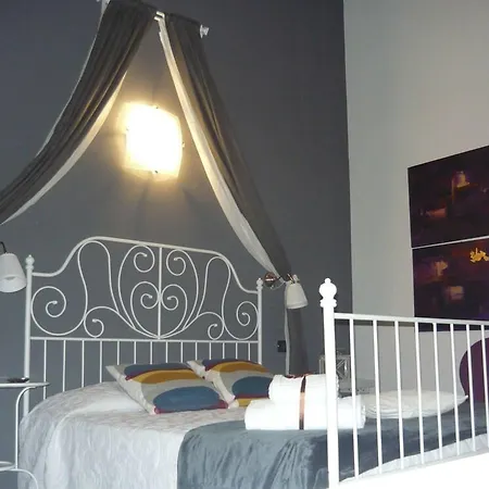 L'ippogrifo לינה וארוחת בוקר