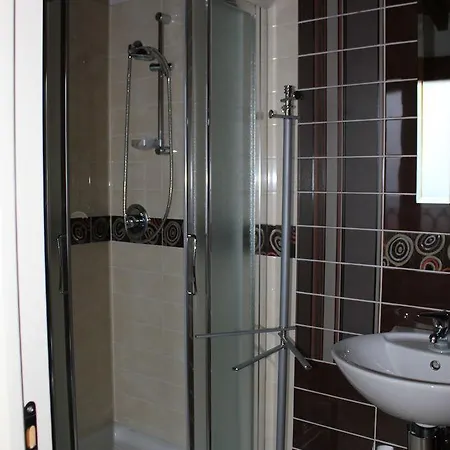 L'ippogrifo לינה וארוחת בוקר פררה