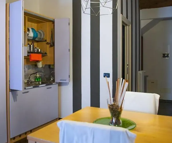 L'ippogrifo Oda ve Kahvaltı 2*