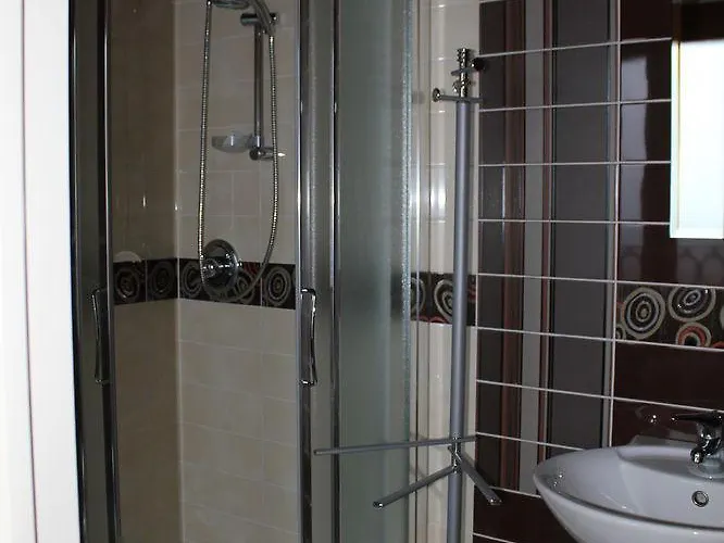 L'ippogrifo فندق مبيت وإفطار فيرّارا